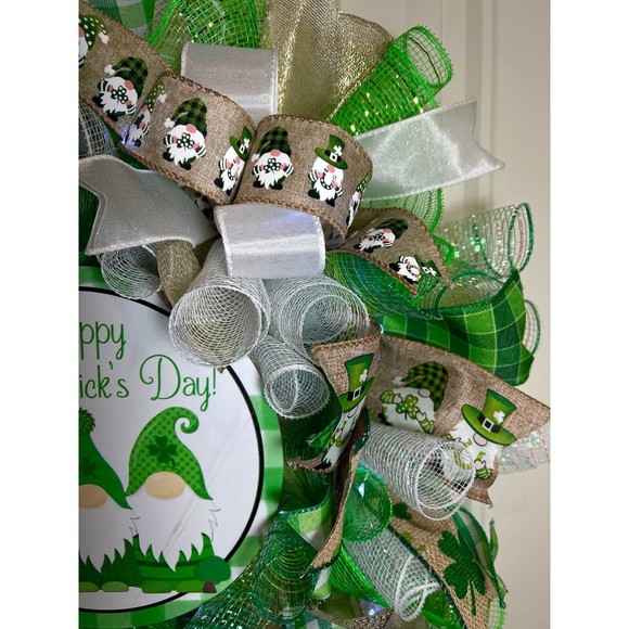 Handmade St. Patrick’s Gnome Ribbon Prelit Wreath 22 ins LED W5 - Picture 8 of 11